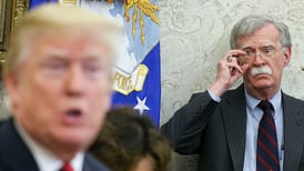 Trump no es apto para el cargo porque 'carece de competencia': John Bolton