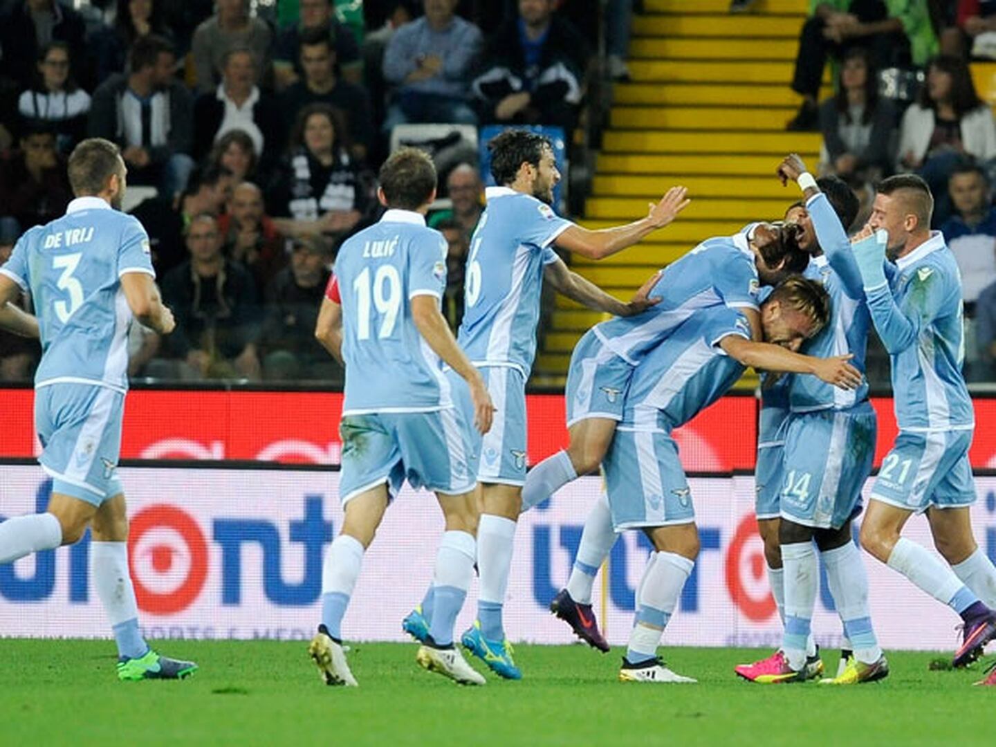 Lazio dominó por completo a Udinese y lo goleó