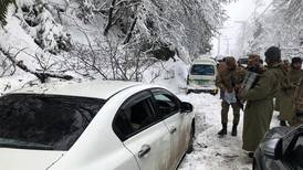 Mueren de hipotermia 22 personas tras nevada en Pakistán 