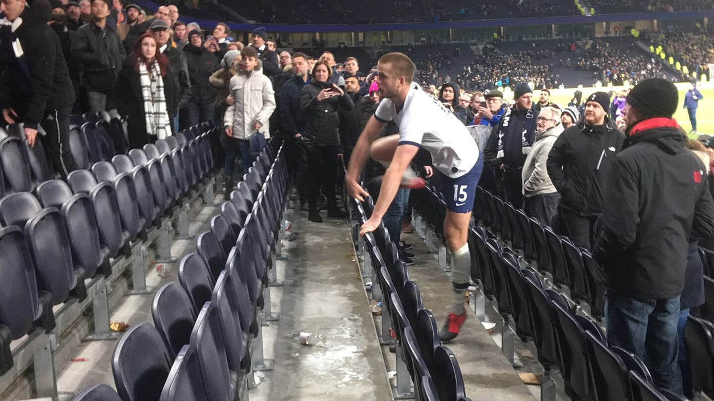 ¡Impactante! Eric Dier saltó a la tribuna del Tottenham Stadium para confrontar a aficionado