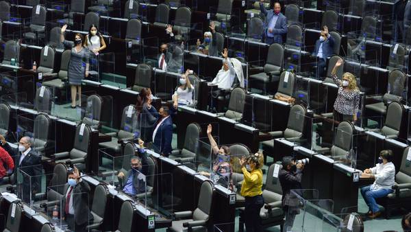 Diputados aprueban en ‘fast track’ Ley de Hidrocarburos; pasa al Senado