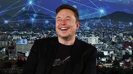 Elon Musk ‘enchufa’ a la CFE: ¿Cuánto costaron los contratos de internet con Starlink?