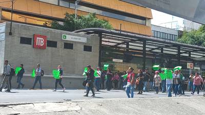 #SoyOtraVictimaMasDeLaL12: ¿De qué va la campaña de comerciantes del Metro de CDMX?
