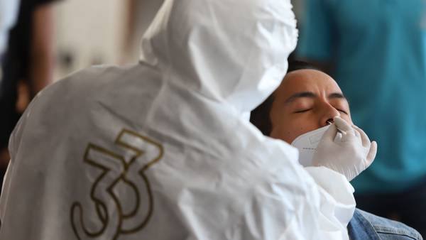 COVID-19 en México: Se reportan 8,892 contagios y 65 muertes en 24 horas