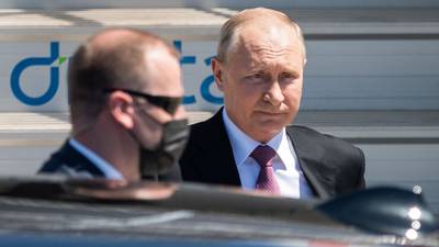 Putin y Biden acuerdan iniciar consultas sobre ciberataques contra empresas de EU